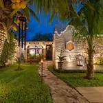 Casa Los Angeles Cancun